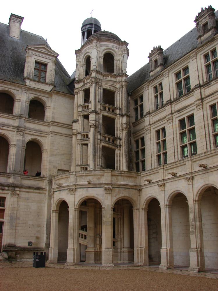 CHATEAU DE CHAMBORD (58).JPG