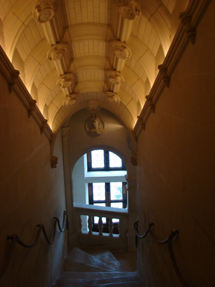 CHATEAU DE CHENONCEAU - ESCALIER 2.JPG