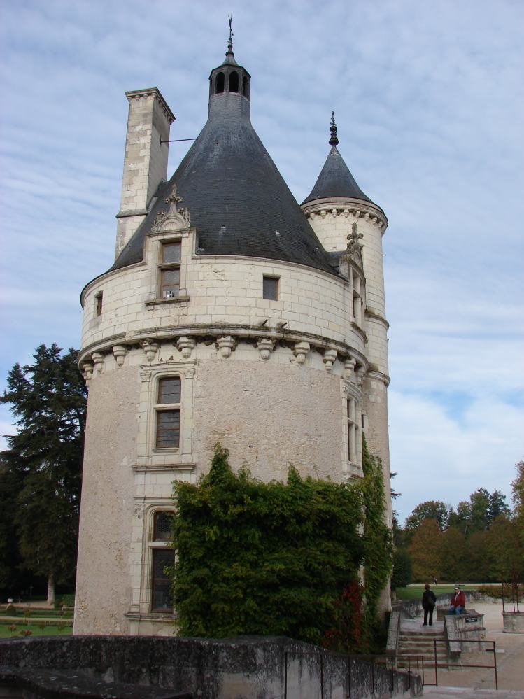 CHATEAU DE CHENONCEAU - LA TOUR DES MARQUES 1.JPG